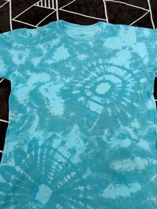 Details Blue Tie-Dye T-Shirt