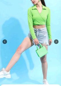 Tokyo Talkies Green Crop Top