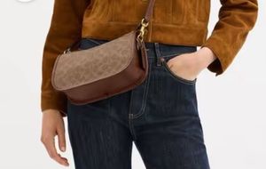 Coach  Shoulder Bag
