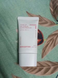 Innisfree Tone Up No Sebum Sunscreen EX SPF50+