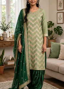 Elegant Green Kurta Set with Dupatta🟢