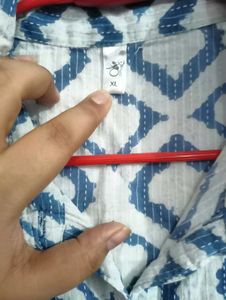 Blue &amp; White Geometric Print kurta