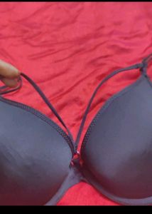 (H&amp;M) Stylish Black Microfiber Push-up Bra