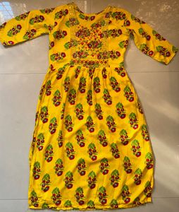 Yellow printed kurta set Small size