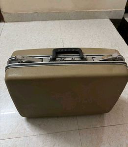 Safari Vintage SuitCase