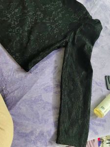 Stylish Black Cropped Jacket