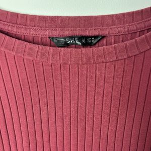 Women’s Ribbed Twist-Front Long Sleeve Crop Top