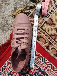 zudio  shoes