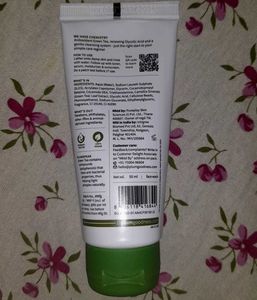 Plum Green Tea Face Wash