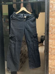 SALEE ‼️‼️ MAx Black Cargo Pants