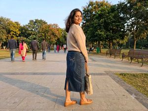 Stylish Denim Midi Skirt