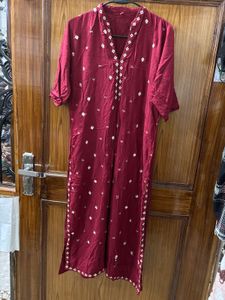 Elegant Maroon Embroidered Kurta