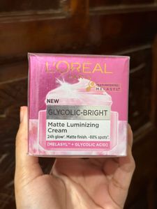 Loreal Glycolic Bright Matte Luminizing Cream