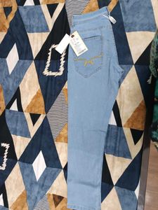 Light Wash Denim Jeans
