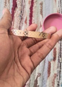 STYLISH ROSE GOLD KADA FOR MEN