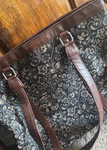 Stylish Floral Print Tote Bag