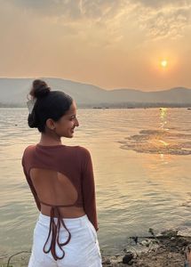 Chic Backless Long Sleeve Top