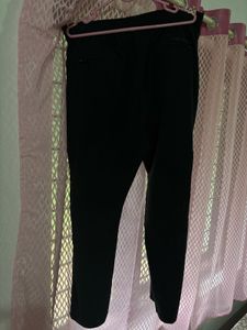 Classic unisex Black Pants