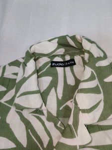 bundle of Tshirts