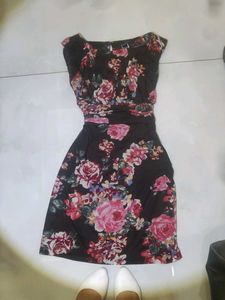 Chic Floral Print Mini Dress
