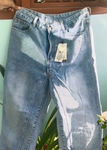 Light Wash Wide Leg Jeans