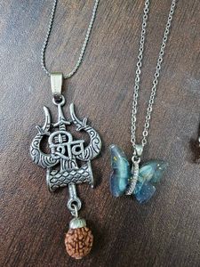 Lot of 3 Necklaces
