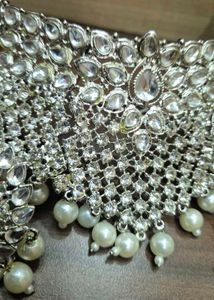 Exquisite Kundan bridal Necklace Set