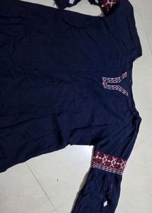 Embroidered Blue Cotton Kurta