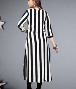 Chic Striped Kurta for Women