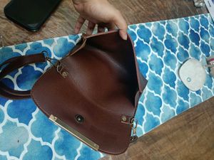 Chic Brown Crossbody Bag