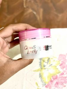 Mamaearth Ubtan Moisturizing Body Lotion