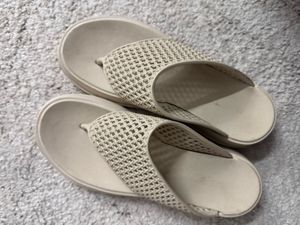 Comfortable Women's Flip Flops