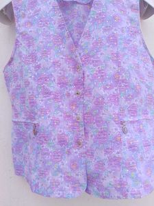 Floral Print Sleeveless Vest