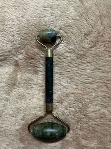 Jade Face Roller Massager