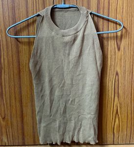 Chic Sleeveless Knit Top