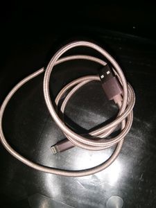 🎉Price Negotiable 🎁 iPhone Rose Gold USB Cable,