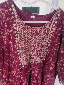 Embellished Maroon Floral Kurta