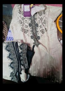 Libas Women Floral Printed Kurta Set