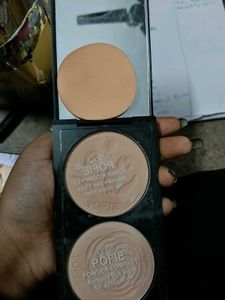 Luckme Multitouch Powder Compact &amp; Foundation