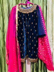 Elegant Velvet Kurta Set