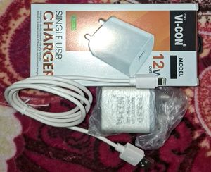 VICON 12 WALT FAST CHARGER.