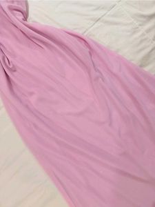 pink dress