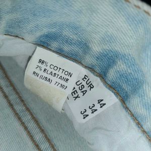 Authentic ZARA Light Wash Denim Jeans - Men
