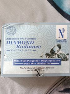 Diamond Radiance Facial Kit