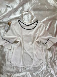 Chic White Bell Sleeve Top