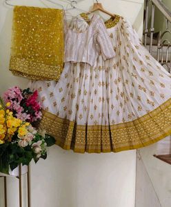 Elegant White &amp; Gold Lehenga Set