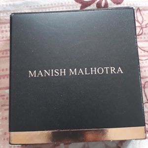 Myglamm manish Malhotra Compact Neutral Champagne