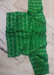💚Green  Blouse