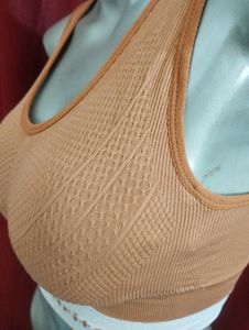 137  Jacquard Weaving Sports Bra