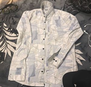 Abstract Print Button-Down Shirt